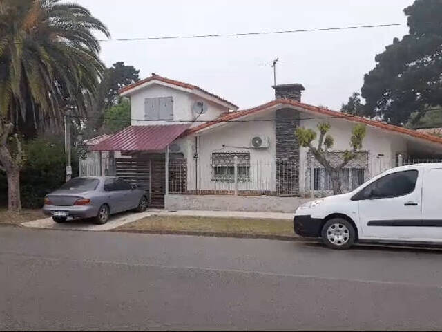 #54 - Casa para Venta en Canelones - UY-CA