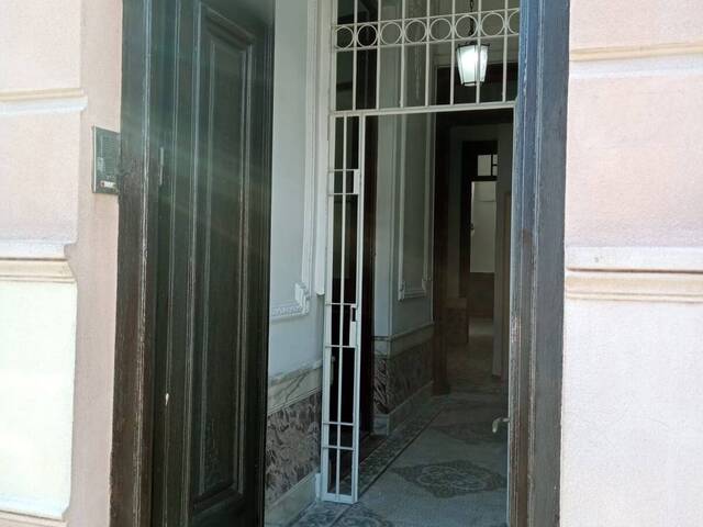 #56 - Casa para Alquiler en Montevideo - UY-MO