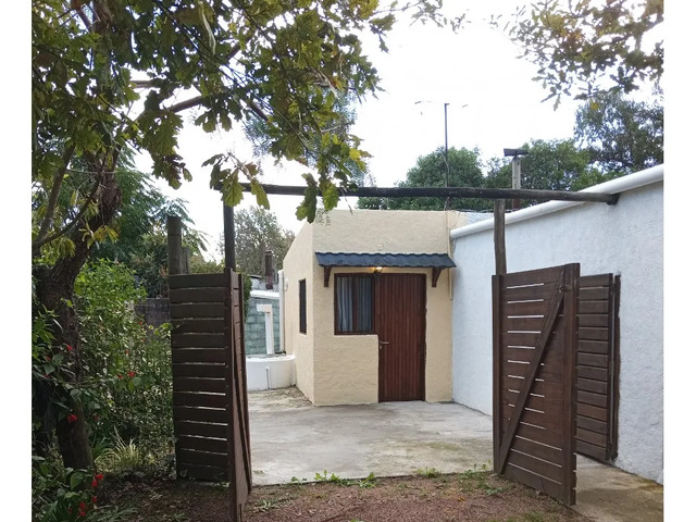 #83 - Casa para Alquiler en Canelones - UY-CA